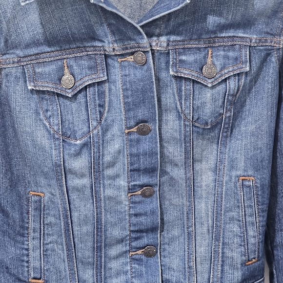 Denim jacket - Picture 4 of 10